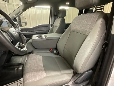 Used 2023 Ford F350 XLT AWD/4WD image 10