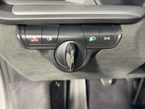 Certified 2022 Porsche 911 GT3 image 18