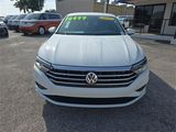 Used 2021 Volkswagen Jetta image 2