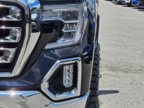 Used 2020 GMC Sierra 1500 SLT AWD/4WD image 11