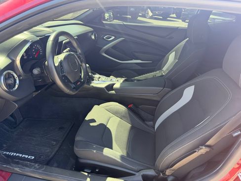 Used 2023 Chevrolet Camaro SS RWD image 10