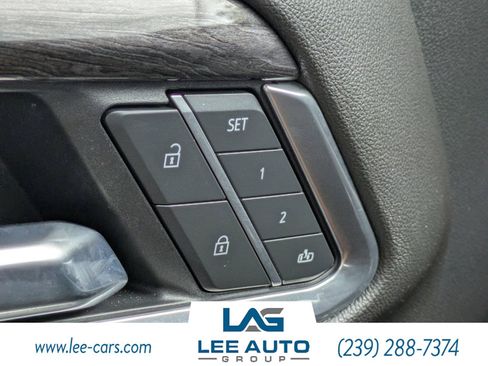 Used 2025 Chevrolet Silverado 1500 LTZ AWD/4WD image 19