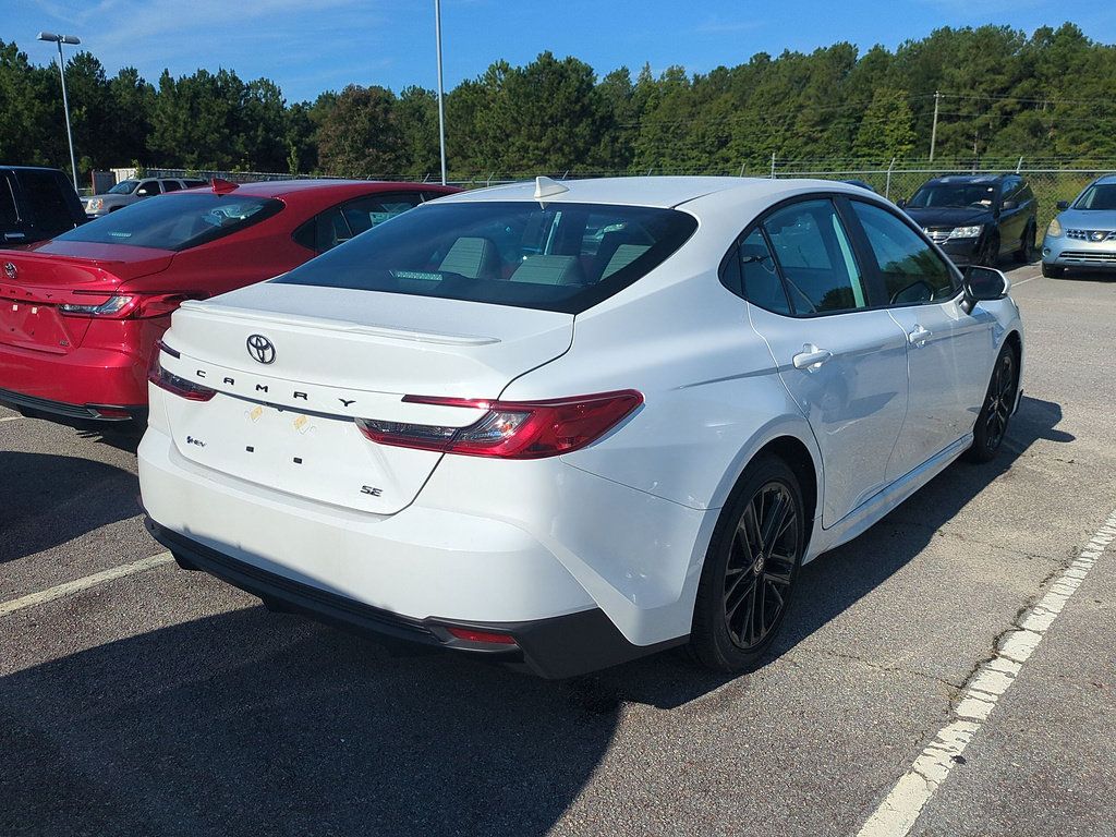 Used 2026 Toyota Camry SE FWD image 3