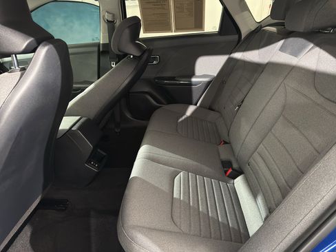 Used 2025 Kia K4 EX image 13