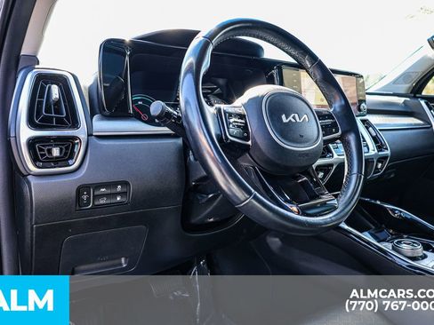 Used 2022 Kia Sorento SX w/ Panoramic Sunroof Package image 27