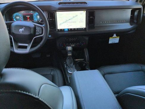 New 2025 Ford Bronco Badlands AWD/4WD image 15