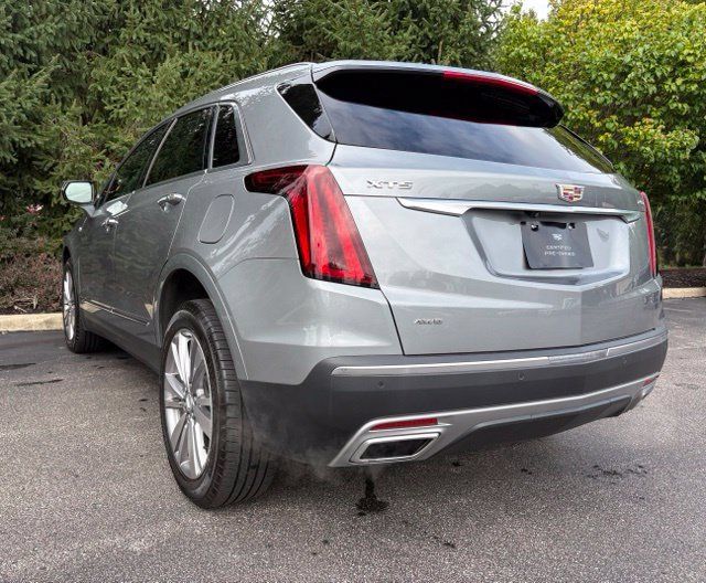Certified 2024 Cadillac XT5 Premium Luxury w/ LPO, Floor Liner Package AWD/4WD image 3