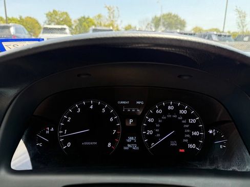 Used 2010 Lexus LS 460 w/ Comfort Pkg RWD image 14