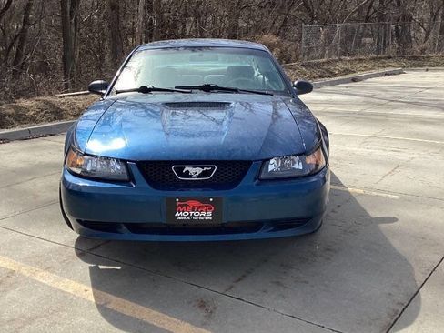 Used 1999 Ford Mustang Base 2dr Fastback image 3