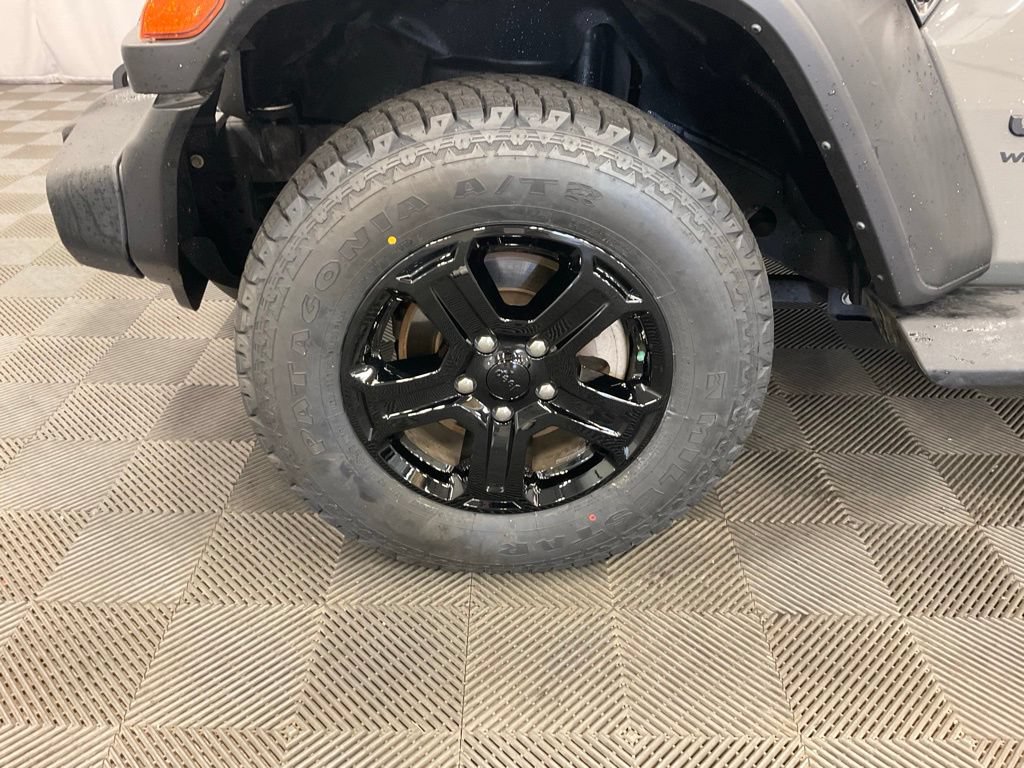Used 2022 Jeep Wrangler Unlimited Sport AWD/4WD image 34
