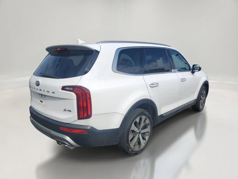 Used 2021 Kia Telluride S AWD/4WD image 3