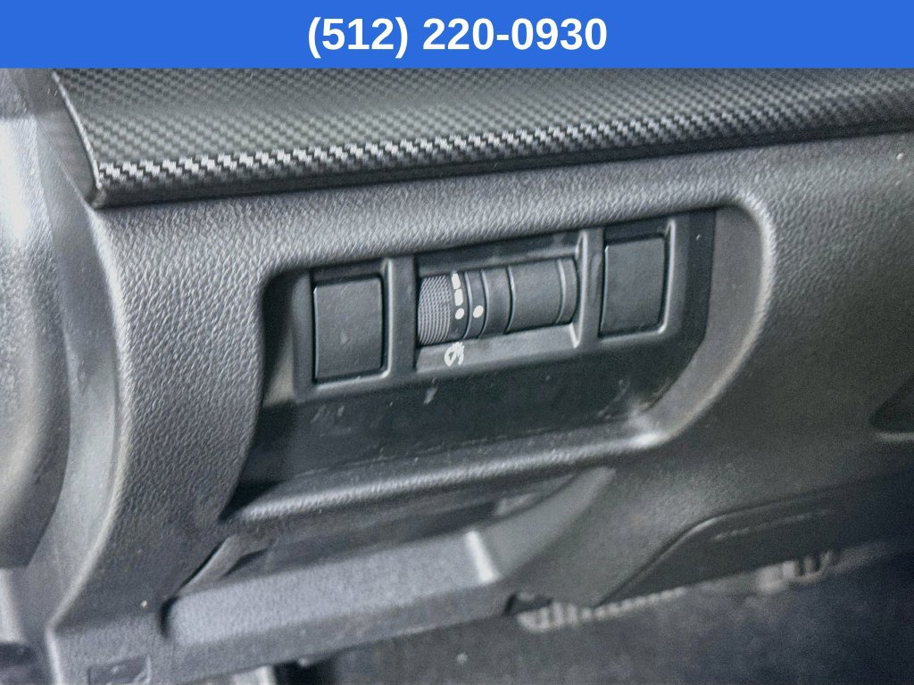 Used 2024 Subaru Crosstrek 2.0i Premium AWD/4WD image 11