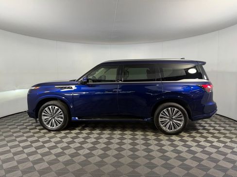 Used 2025 INFINITI QX80 Sensory image 9