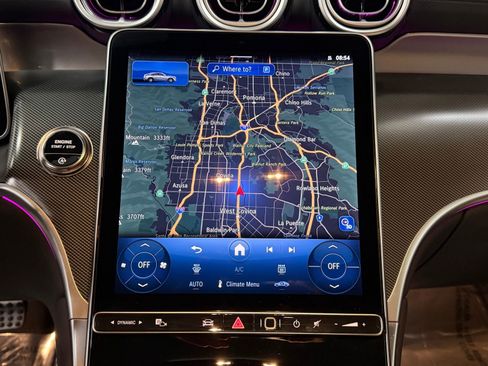 Certified 2025 Mercedes-Benz GLC 300 4MATIC image 32