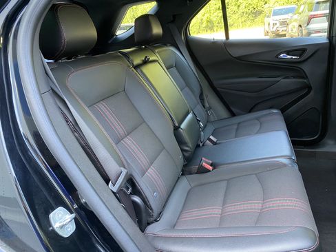 Used 2023 Chevrolet Equinox RS AWD/4WD image 34