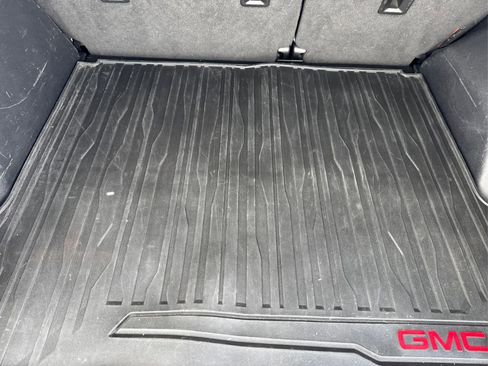 Used 2018 GMC Terrain Denali w/ Advanced Safety Package image 25