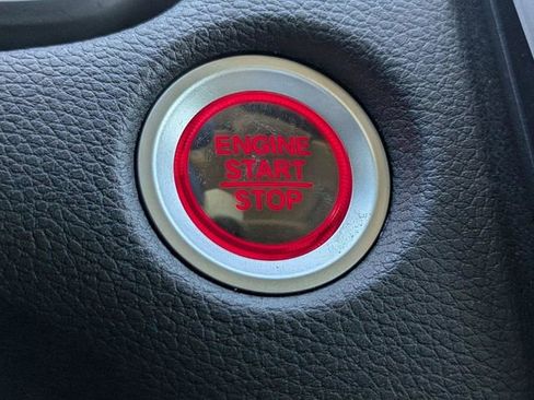 Used 2018 Honda CR-V Touring image 33