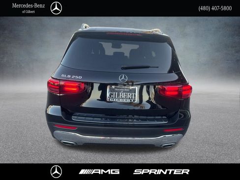 Certified 2025 Mercedes-Benz GLB 250 image 4