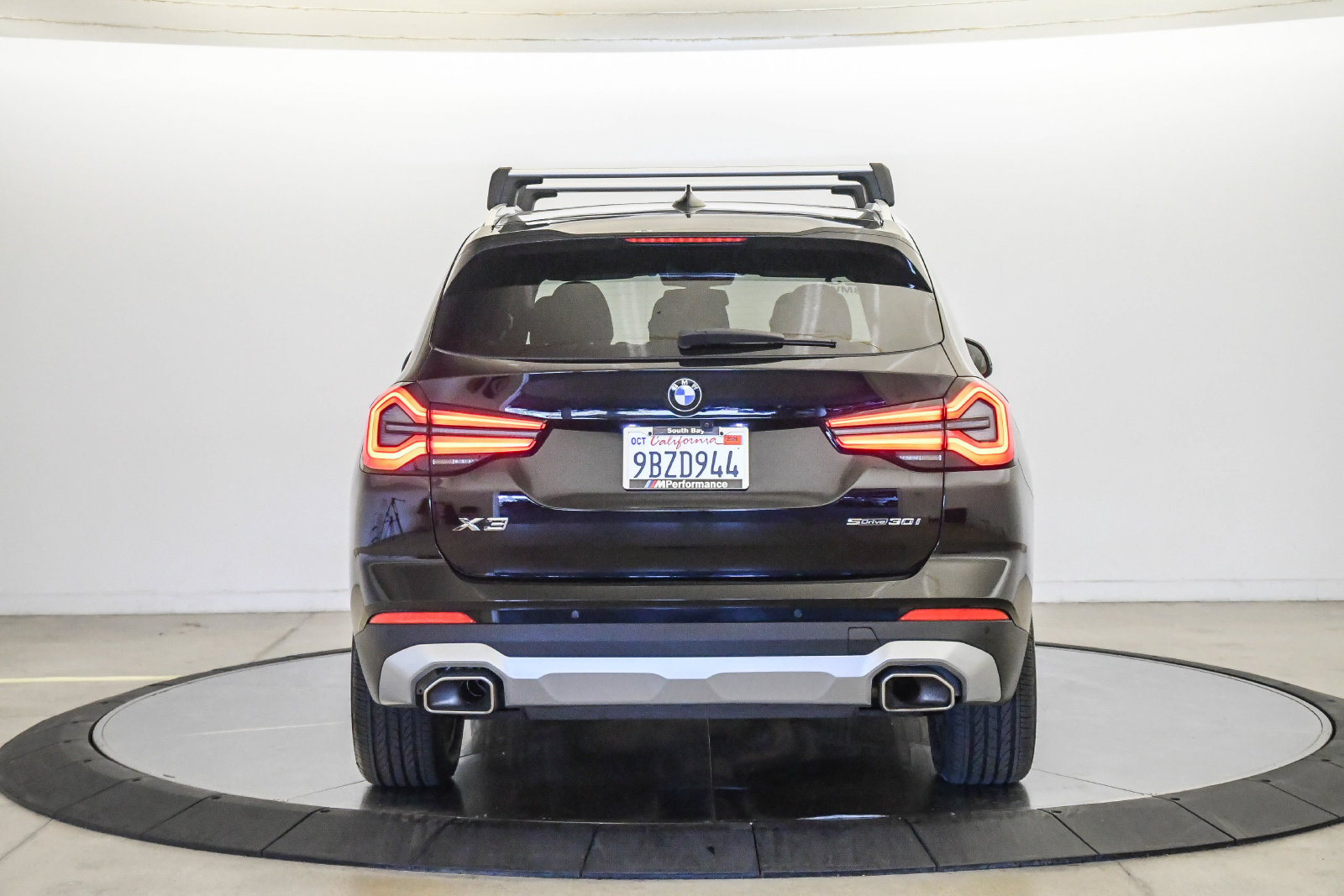 Certified 2023 BMW X3 sDrive30i w/ Premium Package RWD image 3