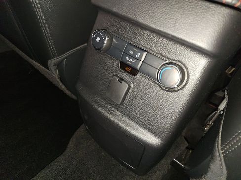 Used 2017 Ford Explorer Sport image 21