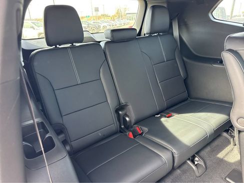 New 2026 GMC Acadia Elevation w/ Elevation Premium Package FWD image 7