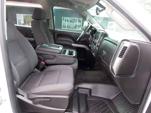 Used 2018 Chevrolet Silverado 2500 LT w/ LT Convenience Package AWD/4WD image 46