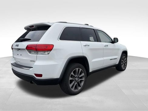 Used 2018 Jeep Grand Cherokee Limited w/ Luxury Group II AWD/4WD image 15