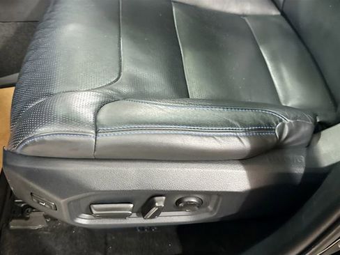 Used 2023 Toyota Tundra Platinum image 19