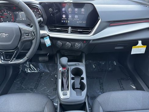 New 2026 Chevrolet Trax RS w/ Driver Confidence Package image 2