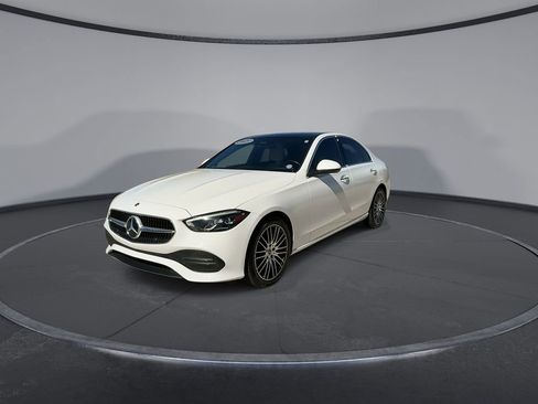 Used 2023 Mercedes-Benz C 300 Sedan image 4