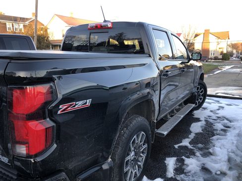 Certified 2024 Chevrolet Colorado Z71 w/ Z71 Convenience Package 2 image 5