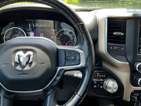 Used 2020 RAM 1500 Laramie AWD/4WD image 13