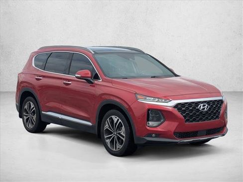 Used 2019 Hyundai Santa Fe FWD image 3