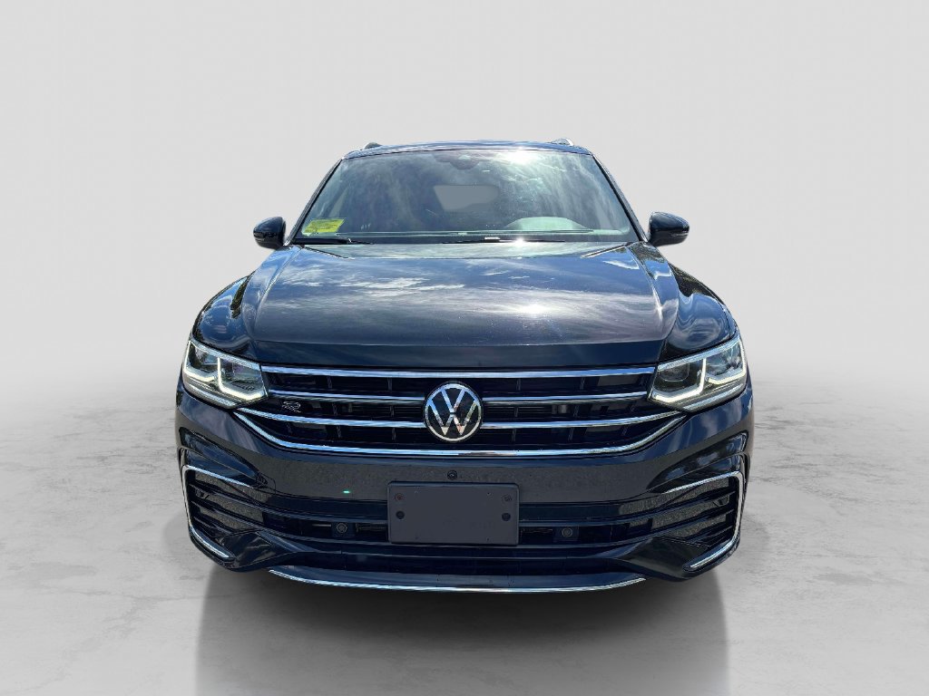 Used 2023 Volkswagen Tiguan SEL R-Line AWD/4WD image 7