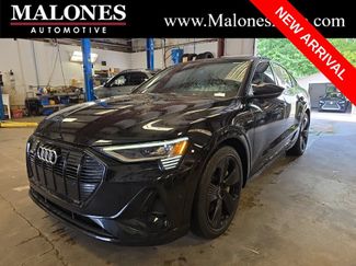 Used 2021 Audi e-tron Prestige w/ Prestige Package AWD/4WD video 1