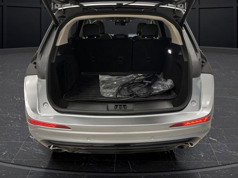 Used 2024 Lincoln Corsair Grand Touring w/ Equipment Group 301A image 15