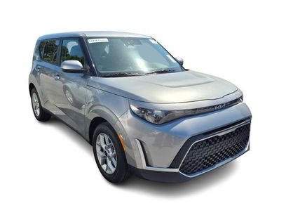 Used 2025 Kia Soul LX w/ LX Technology Package
