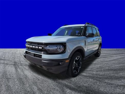 Certified 2023 Ford Bronco Sport Outer Banks w/ Tech Package AWD/4WD image 8