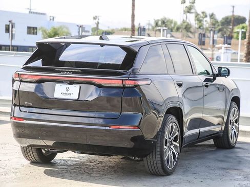 New 2025 Jeep Wagoneer S Limited image 7