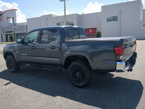 Certified 2022 Toyota Tacoma SR5 RWD image 6