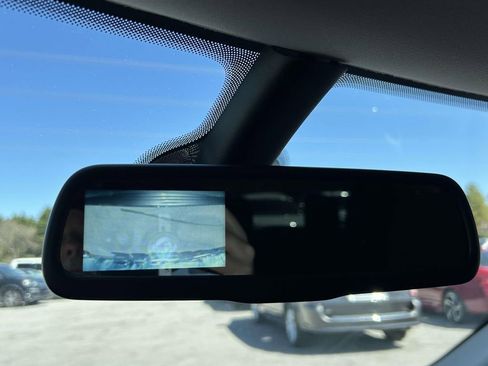 Used 2020 Dodge Journey SE w/ SE Popular Equipment Group image 21