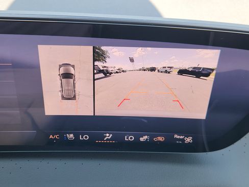 New 2025 Buick Enclave Avenir w/ Trailering Package, 5000 lbs. image 13