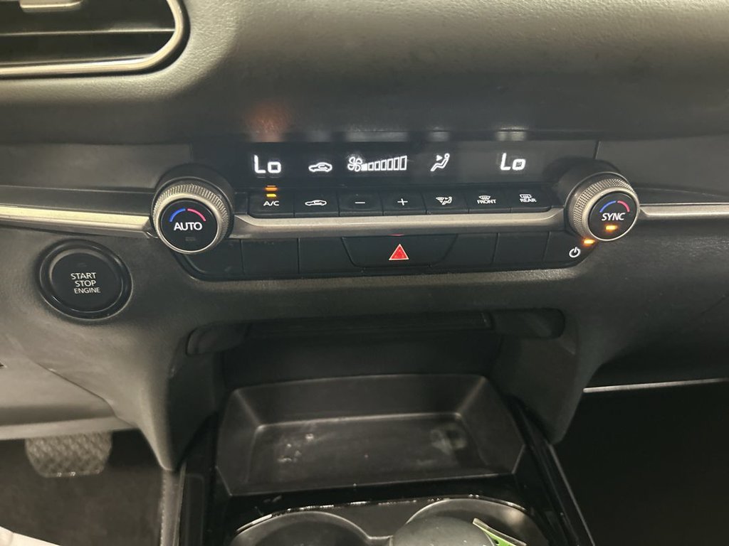 Used 2024 MAZDA CX-30 AWD 2.5 S w/ Select Sport Pkg image 16