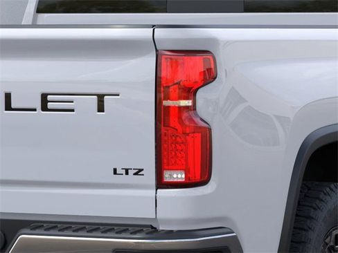 New 2026 Chevrolet Silverado 2500 LTZ w/ LTZ Premium Package image 11