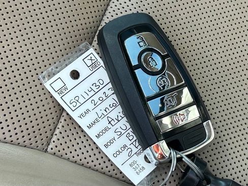 Used 2023 Lincoln Aviator Reserve w/ Equipment Group 201A AWD/4WD image 51