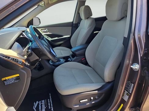 Used 2015 Hyundai Santa Fe GLS AWD/4WD image 10