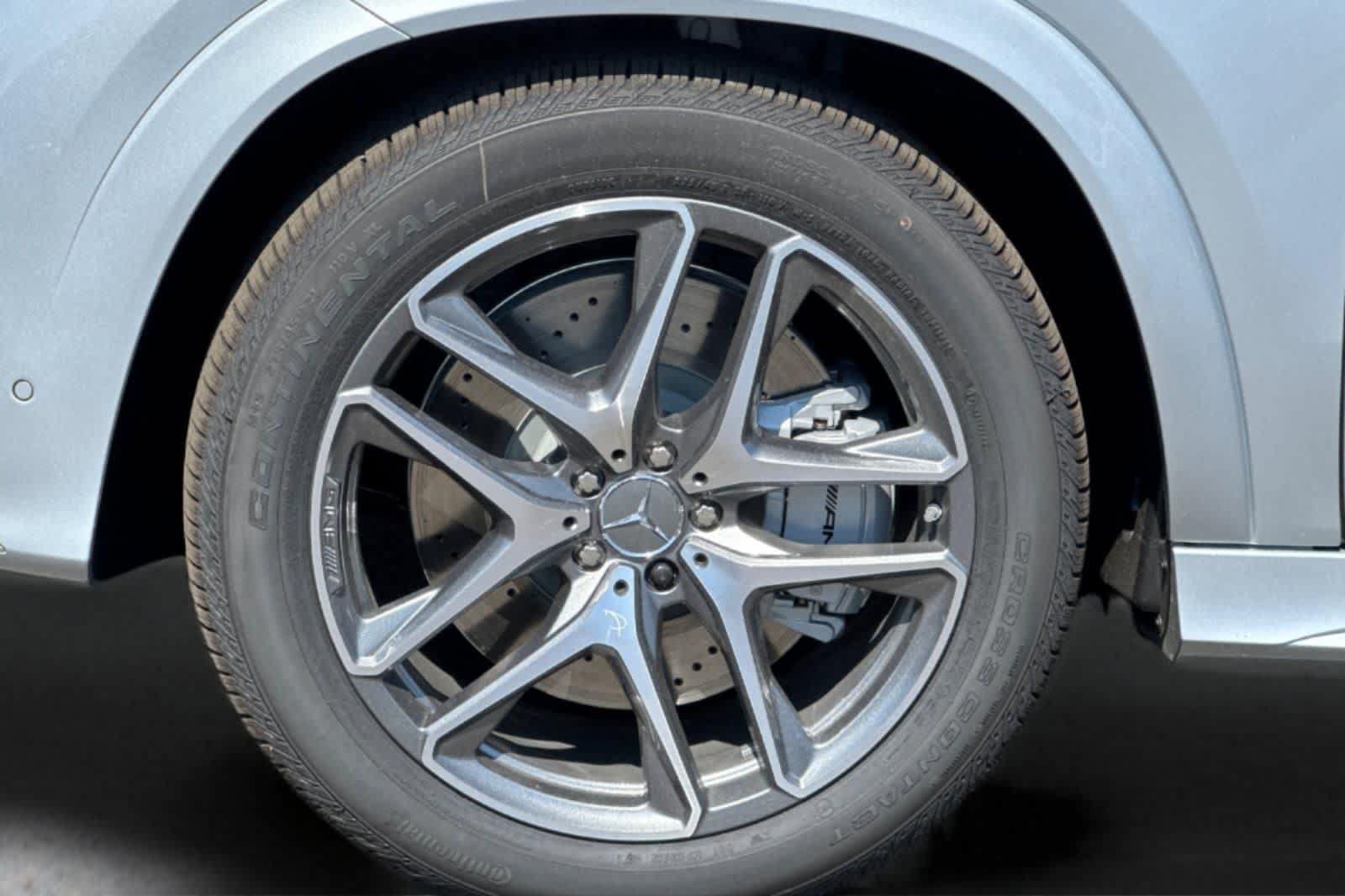 New 2026 Mercedes-Benz GLE 53 AMG 4MATIC Coupe image 36