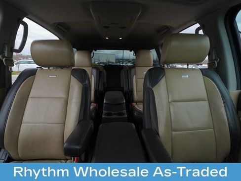 Used 2014 Nissan Armada Platinum w/ Platinum Reserve Package RWD image 30