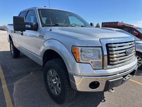 Used 2011 Ford F150 XLT w/ XLT Chrome Pkg image 2