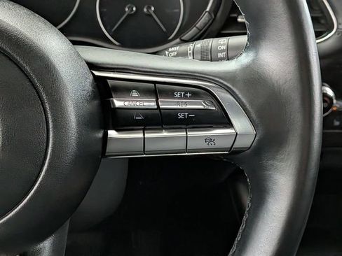 Used 2021 MAZDA MAZDA3 s image 25